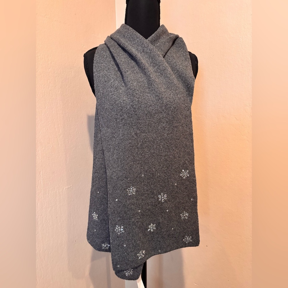 Talbots Gray Knit Scarf with Snowflake Embellishments NWT Snowday Winter